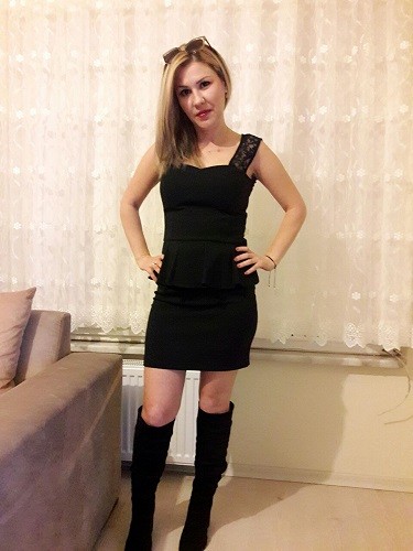Seksi Asıl Resimli Ayda