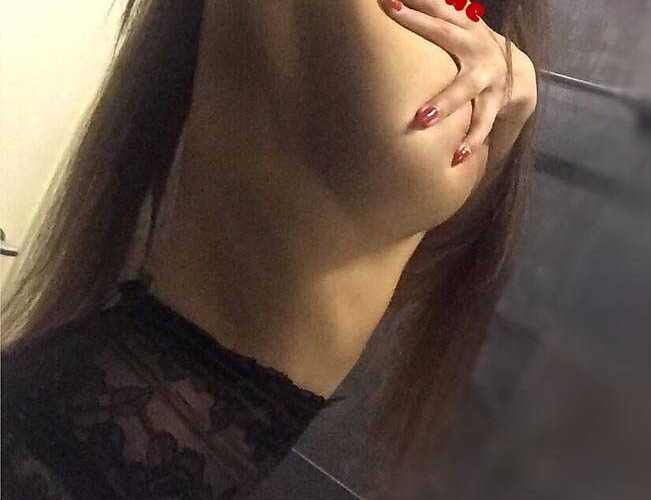 Aydınevler Escort Kocaman Göğüslü Dilek